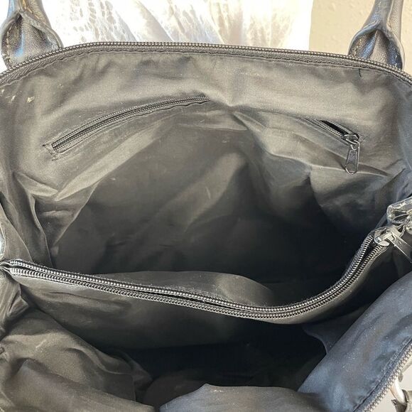 Carryland Buckled Shoulder Bag EUC - Picture 7 of 8